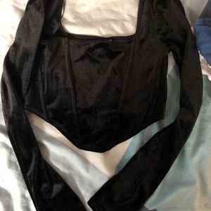 H&M velvet corset top, great for a Halloween costume or a night out!